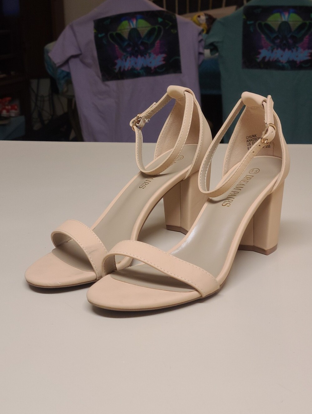 Dream Pairs open toe chunky block heel sandals size 8.5